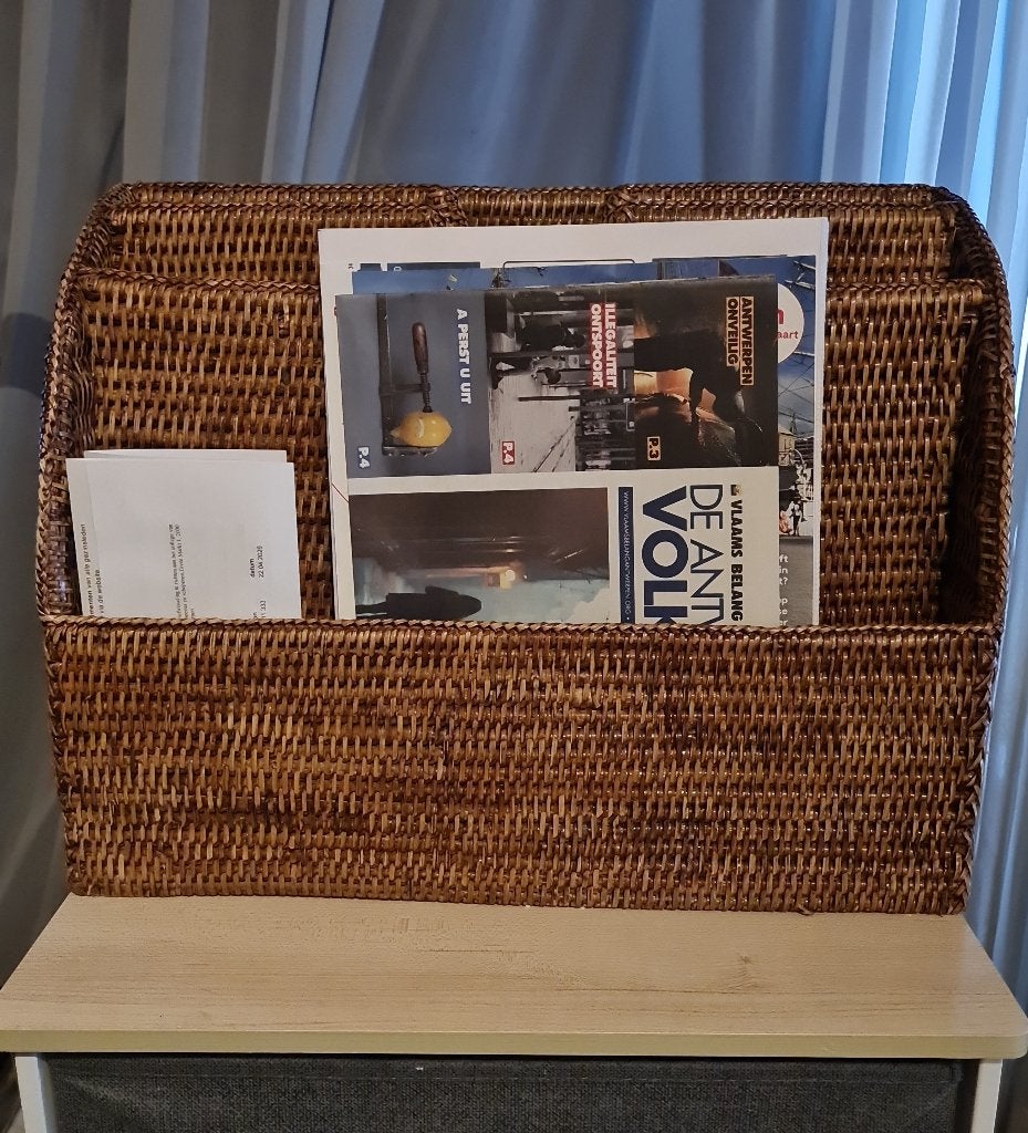 Flamant rotan krantenmand / lectuurmand – design opbergmand, Huis en Inrichting, Ophalen of Verzenden, Zo goed als nieuw, Riet