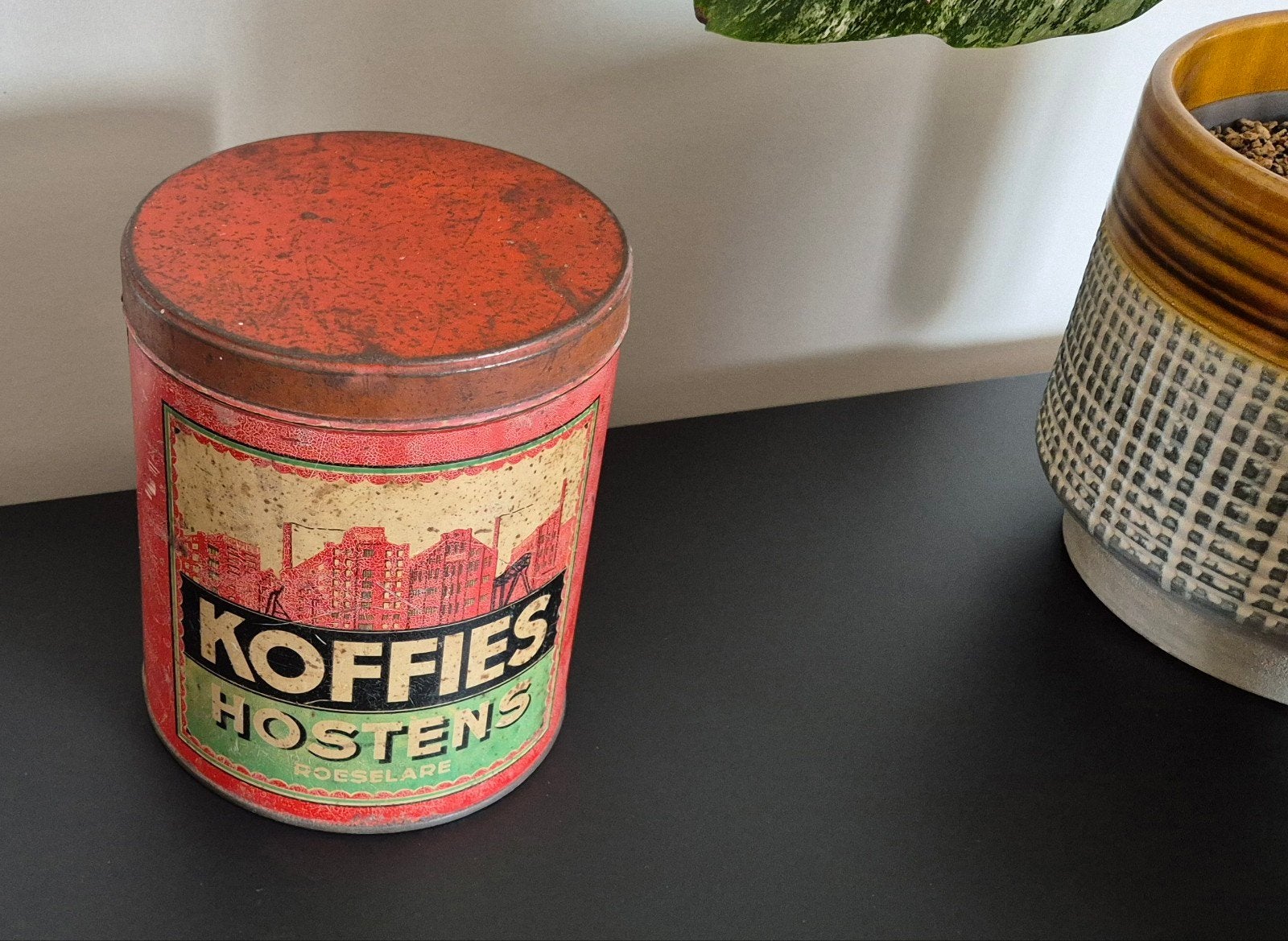 Boîte en étain 'Koffies Hostens', Enlèvement ou Envoi