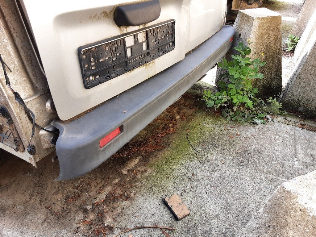 BUMPER ACHTER Opel Vivaro (01-2000/07-2014), Auto-onderdelen, Gebruikt, Achter, Opel, Bumper
