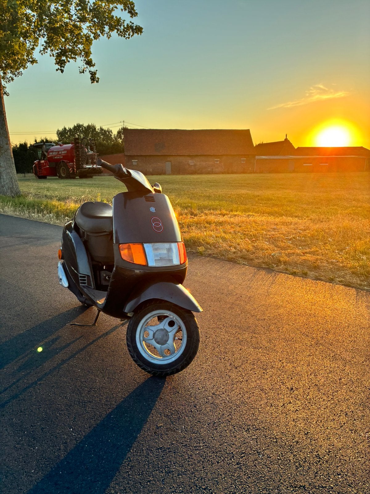 piaggio sfera nsl 50, Fietsen en Brommers, Ophalen