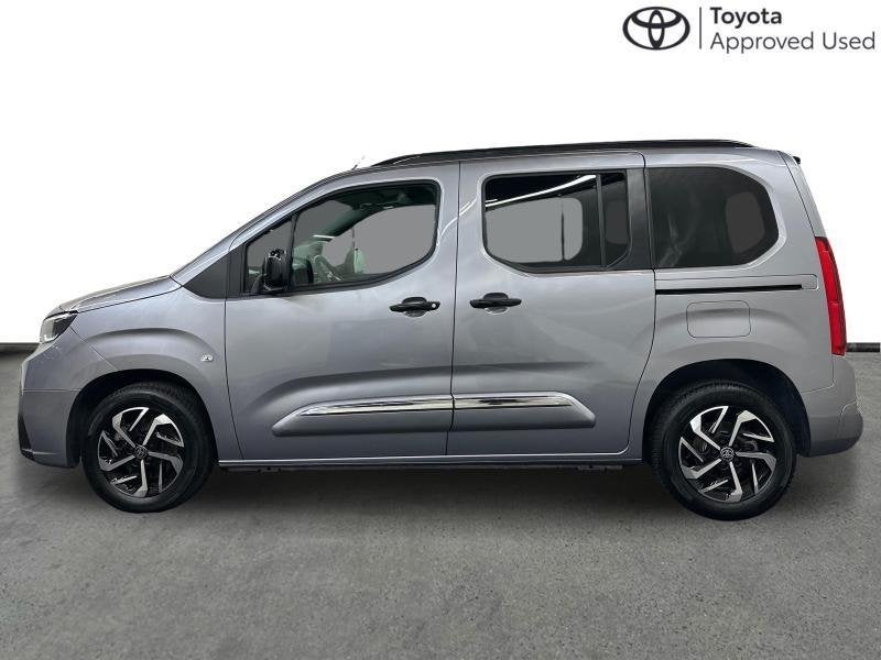 Toyota ProAce Verso Family 5pl | carplay | winter pack, Monovolume, Euro 6, 1199 cc, ProAce