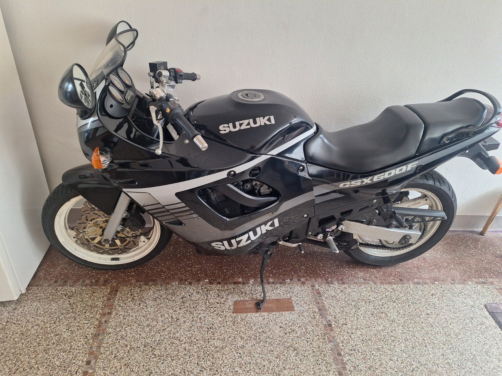 suzuki gsxf 600 katana 1991, Particulier
