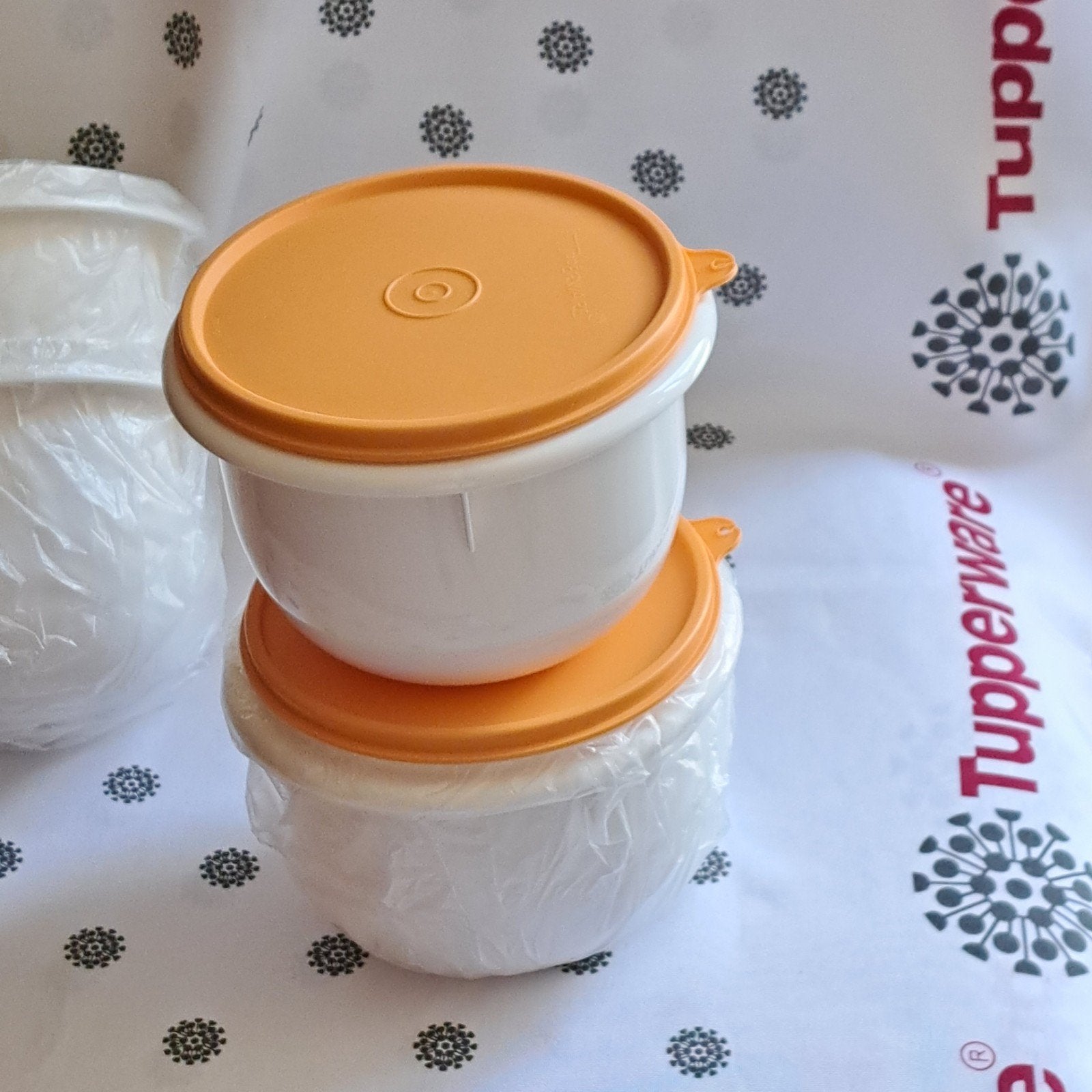 2 nouveaux bols à mélanger vintage Tupperware 1,1 L, Enlèvement ou Envoi, Neuf
