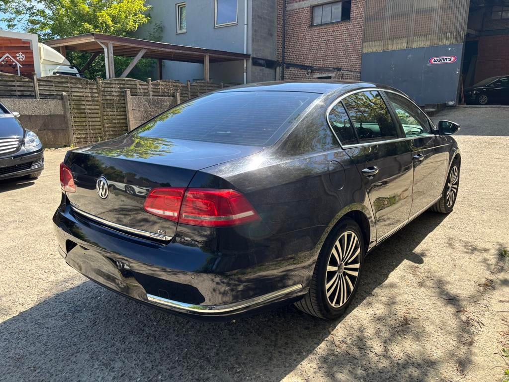 VOLKSWAGEN PASSAT 1.4 ESSENCE, 90 kW, Achat, 4 portes, Entreprise