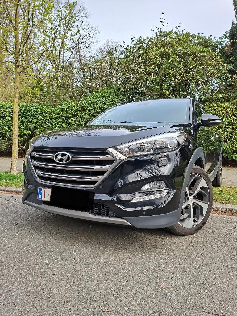 Auto  HYUNDAI TUCSON  Full option, Auto's, Hyundai, Automaat, 4 cilinders, Zwart, Leder