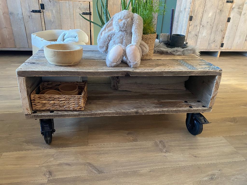 Steigerhouten salontafel, Huis en Inrichting, Tafels | Salontafels, Ophalen, 50 tot 100 cm, 50 tot 100 cm, Zo goed als nieuw