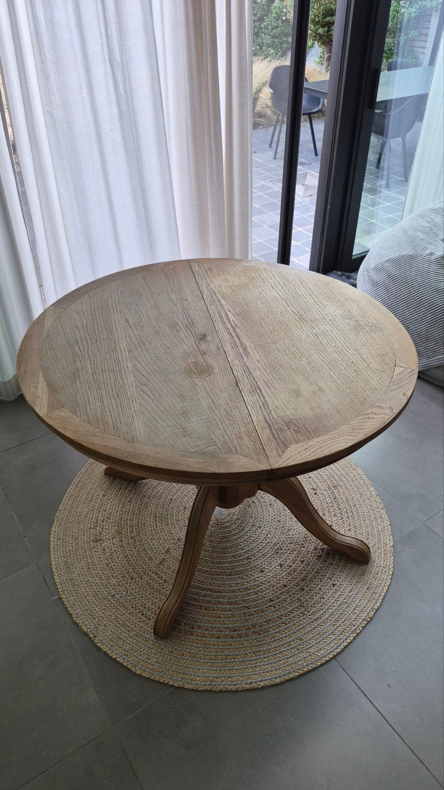 Table en chêne massif avec chaises, Maison & Meubles, Tables | Tables à manger, 150 à 200 cm, Cinq personnes ou plus, Rond, Comme neuf
