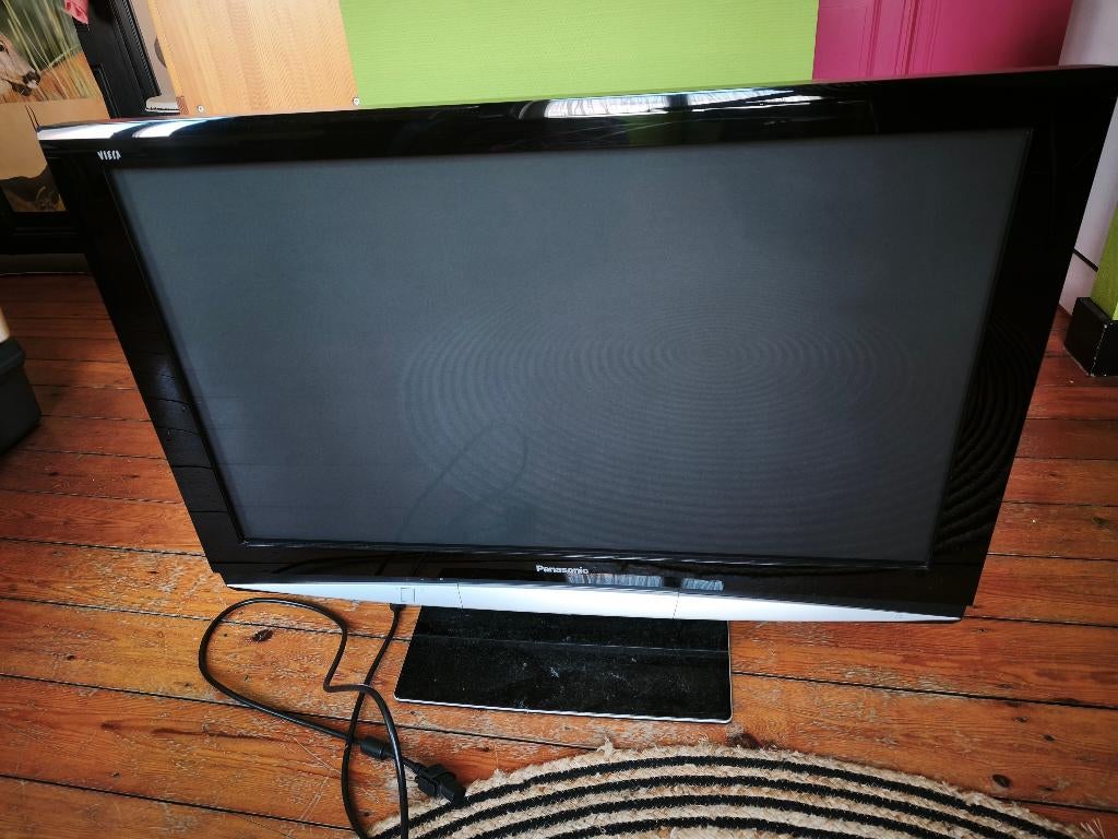 Télévision Panasonic TH-42PZ81FV + télécommande, TV, Hi-fi & Vidéo, Télévisions, Panasonic, LCD, Utilisé, 100 cm ou plus
