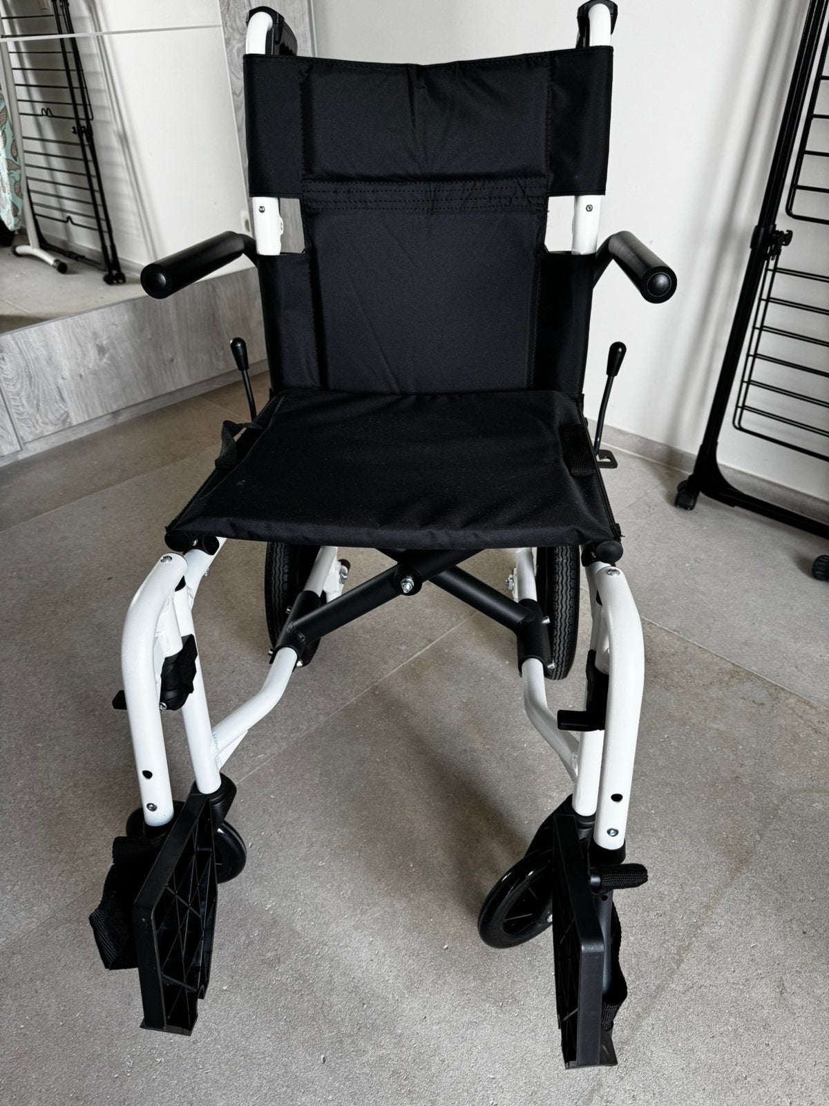 Rolwagzn Bobby Evo, Enlèvement, Pliant, Neuf, Fauteuil roulant à pousser