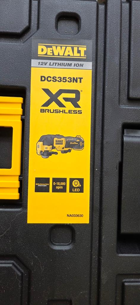 Dewalt DCS353NT XJ Multitool
nieuw in box

(Zonder lader ), Ophalen of Verzenden, Nieuw, DeWalt