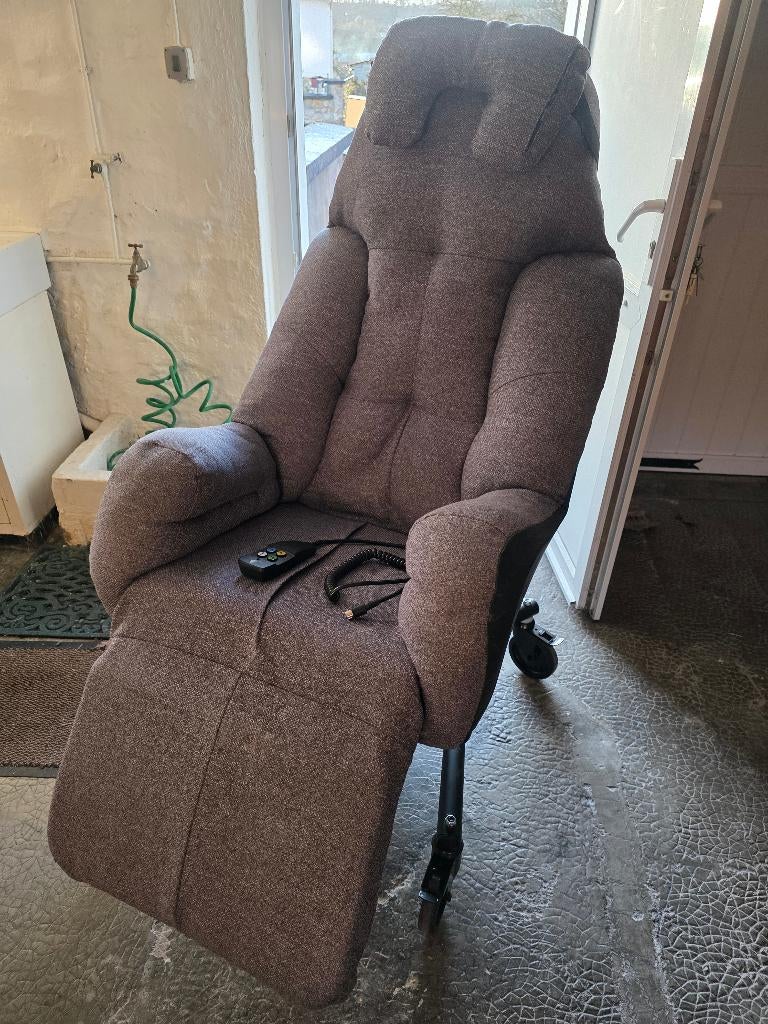 Fauteuil coquille électrique Liberty E 2, Divers, Enlèvement, Comme neuf, Fauteuil roulant électrique