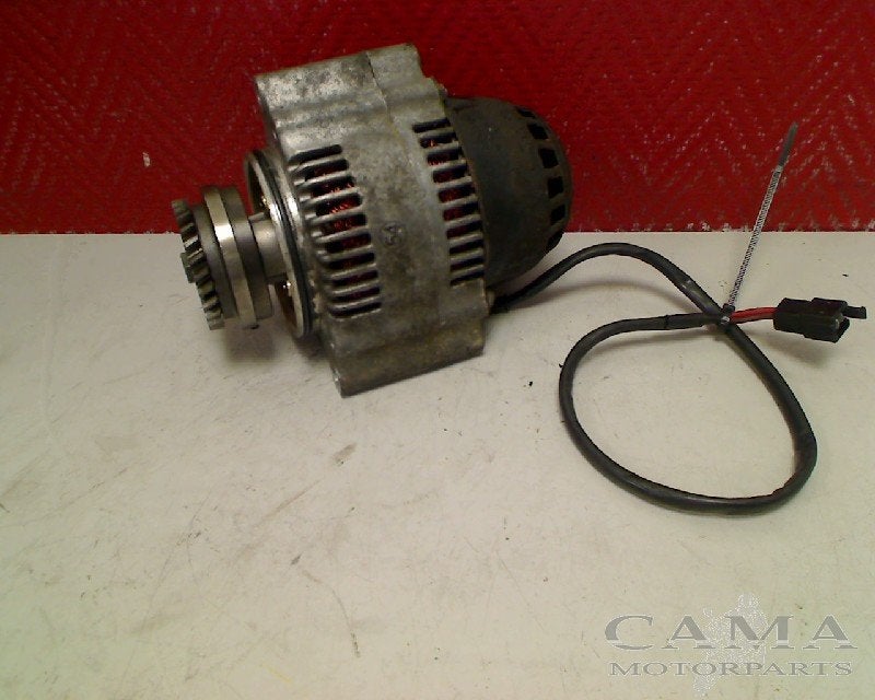 DYNAMO GSF 1200 Bandit 2001-2006 (GSF1200) (3140003F03), Motoren, Dhr. S. di Majo, Gebruikt, Info@cama-motorparts.nl, P.J. Troelstraweg 8 8
3144 CX  MAASSLUIS, NL