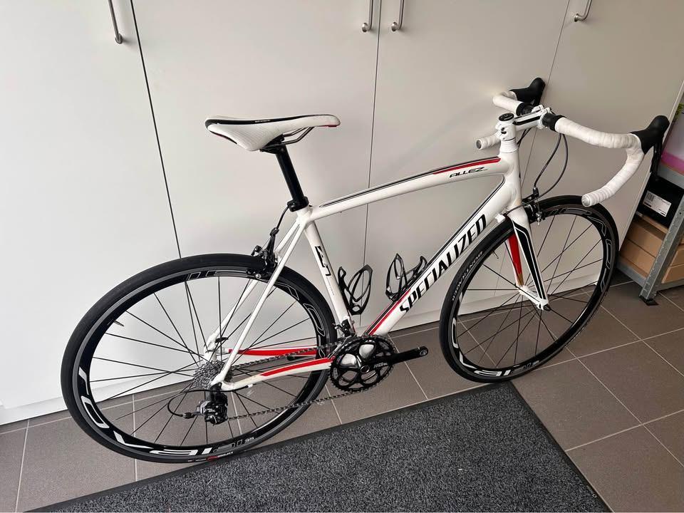 Specialized Allez Sport - maat 56 - SRAM Rival, Gebruikt, Velgrem, Meer dan 20 versnellingen, 53 tot 57 cm