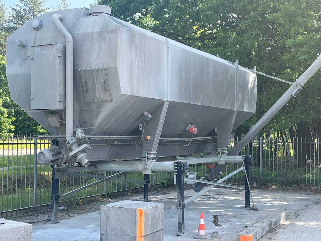 Cementsilo, Zakelijke goederen, Machines en Bouw | Overig, Ophalen of Verzenden