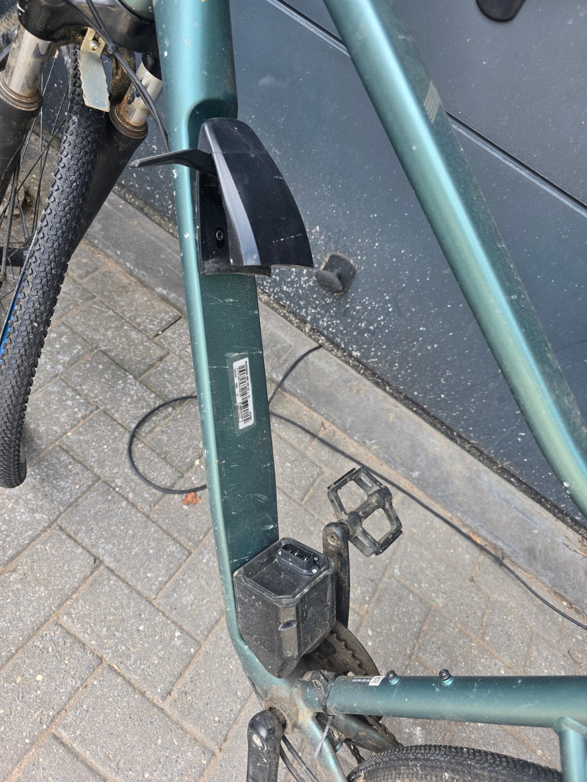 B’Twin Riverside 500E accuhouder + slot + aansluitingen, Vélos & Vélomoteurs, Enlèvement ou Envoi, Riverside