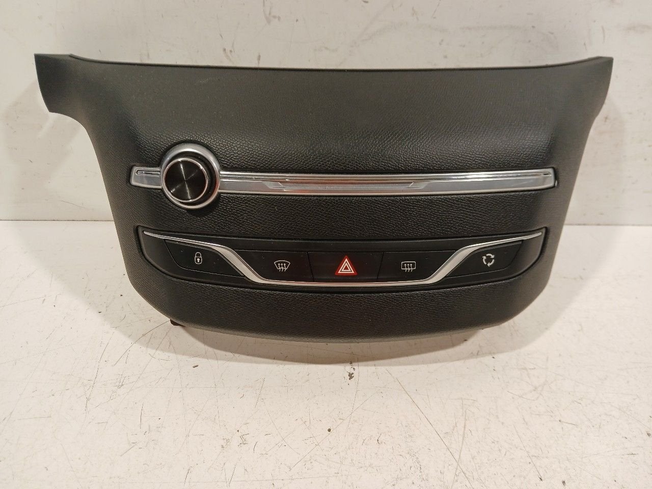 Radio bediening Peugeot 308, Ophalen of Verzenden, Van der Ven Autorecycling B.V., Onderdelen@venauto.nl, Ettenseweg 76, 4706 PB Roosendaal, The Netherlands