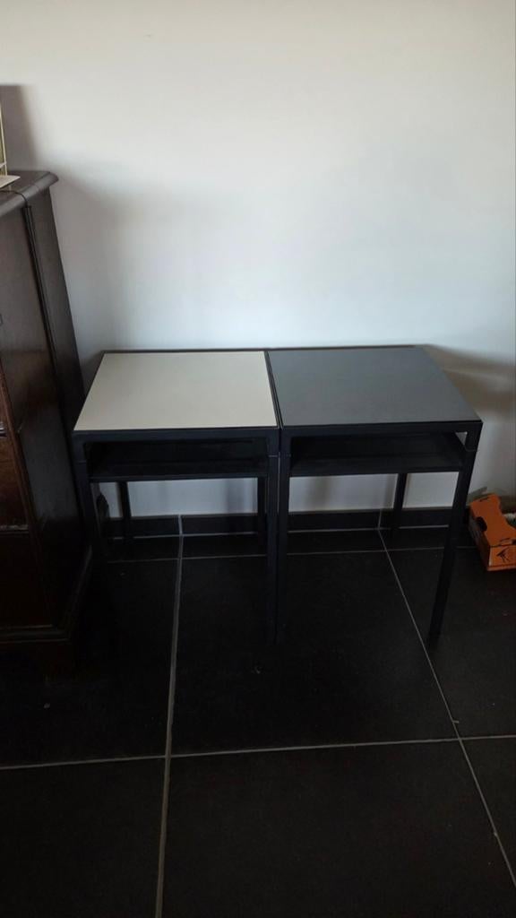 Nachttafel/ bijzettafel, Ophalen, 50 tot 100 cm, Vierkant, Zo goed als nieuw