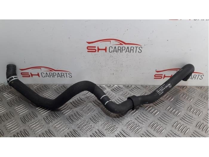 Tuyau radiateur d'un Mercedes A-Klasse, 3 mois de garantie, Utilisé, -, -