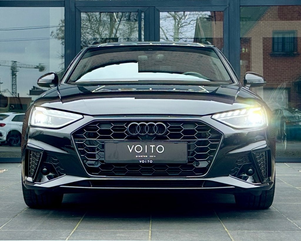 Audi A4 Avant 35TFSI S-LINE Competition/360CAM/TREKH/VIRTUAL, Auto's, Audi, 1984 cc, A4, Zwart, 5 deurs