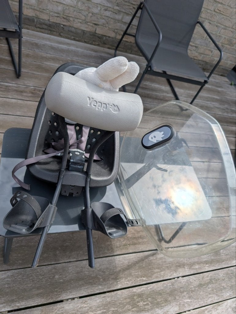 Siège de vélo Thule Yepp Nexxt, Vélos & Vélomoteurs, Accessoires vélo | Sièges de vélo, Utilisé, Siège avant, 0 à 18 kg, Repose-pieds