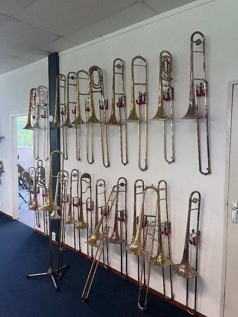 Wij hebben verschillende gebruikte trombones op voorraad, Muziek en Instrumenten, Ophalen, Gebruikt, Tenor, Met koffer