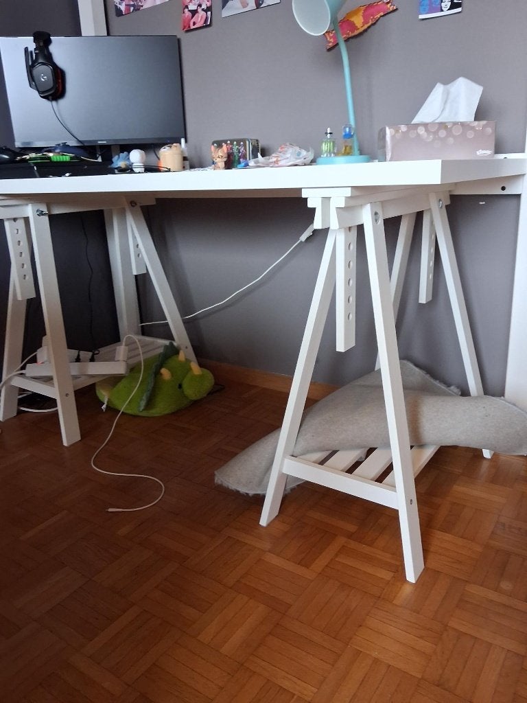 bureau wit ikea, Huis en Inrichting, Ophalen, Zo goed als nieuw, IKEA, Wit