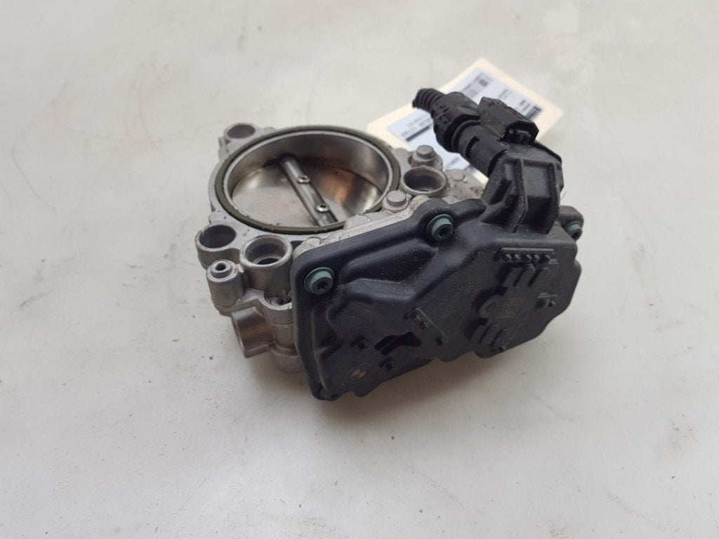GASKLEPHUIS 5 serie Touring (G31) (|8623324|13548623324|), Gebruikt, BMW