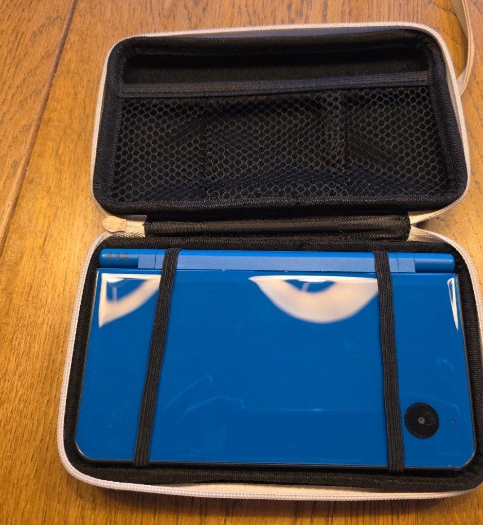 Nintendo DS xl, Dsi XL, Avec housse de protection ou sac, Enlèvement ou Envoi, Utilisé