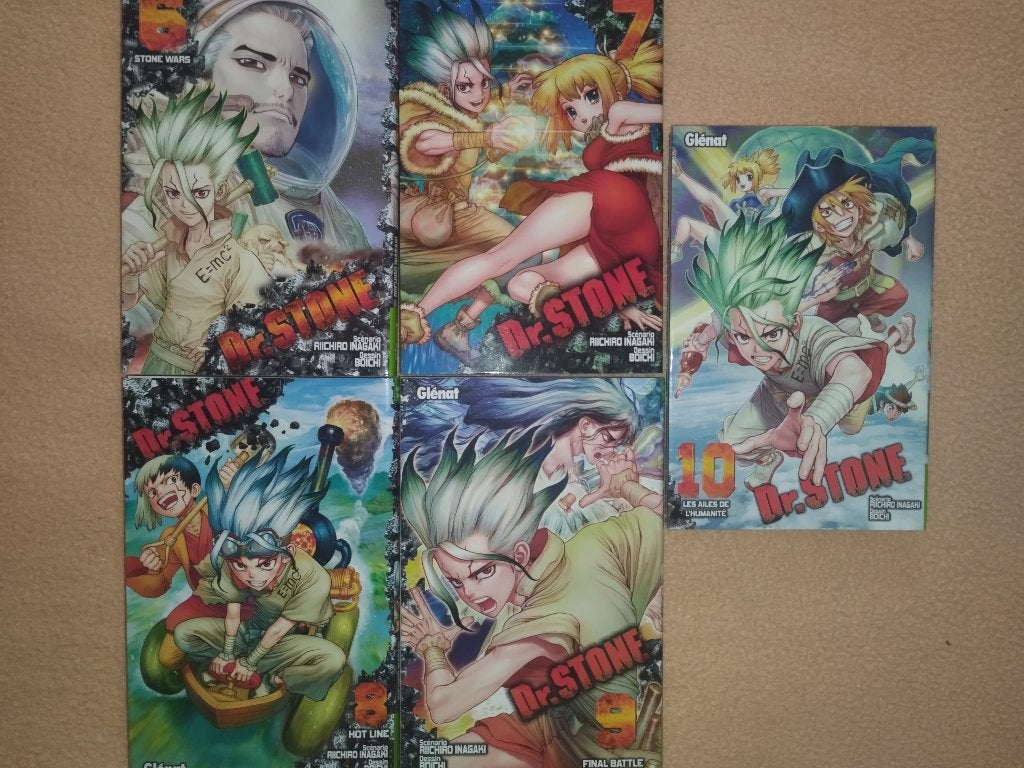 Lot Mangas Dr. Stone 6 à 10 (État Neuf), Boeken, Strips | Comics, Nieuw, Complete serie of reeks, Overige gebieden, Ophalen