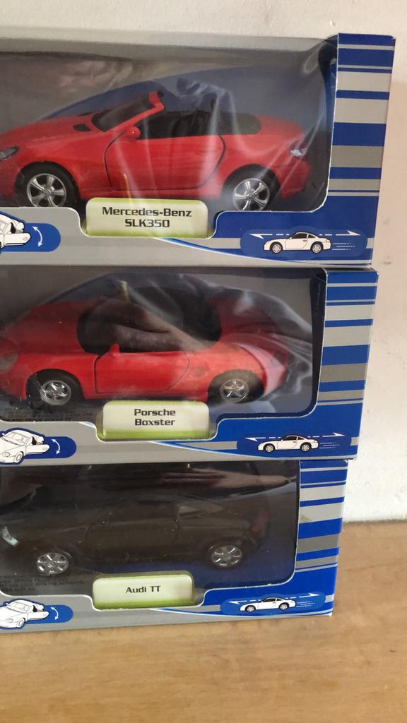 Race auto’s, Kinderen en Baby's, Speelgoed |Speelgoedvoertuigen, Ophalen, Nieuw