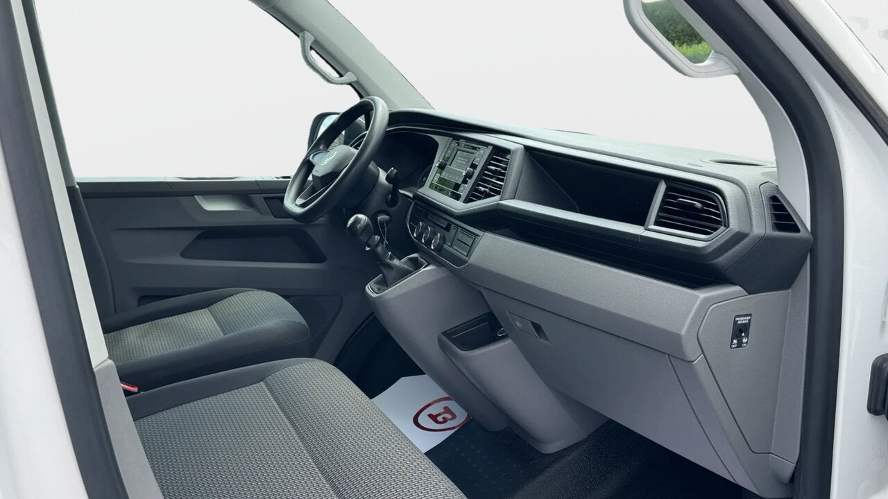 Volkswagen Transporter T6.1, Auto's, Bestelwagens en Lichte vracht, 0 cilinders, Bedrijf, https://public.car-pass.be/vhr/ff468b97-252d-474f-94c2-42f15f0e8278