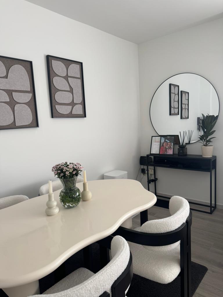Ensemble de tables à manger et chaises, Enlèvement