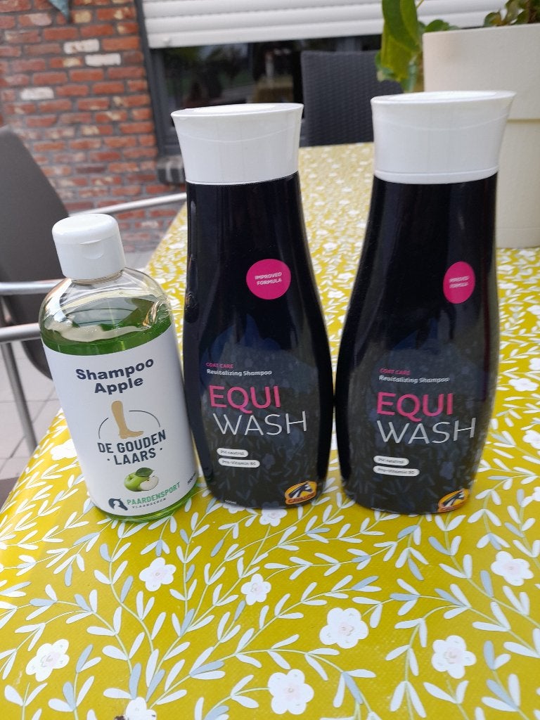 Nieuwe paarden  shampoo  5 stuks  30€ voor  alles of een bod, Ophalen, Nieuw