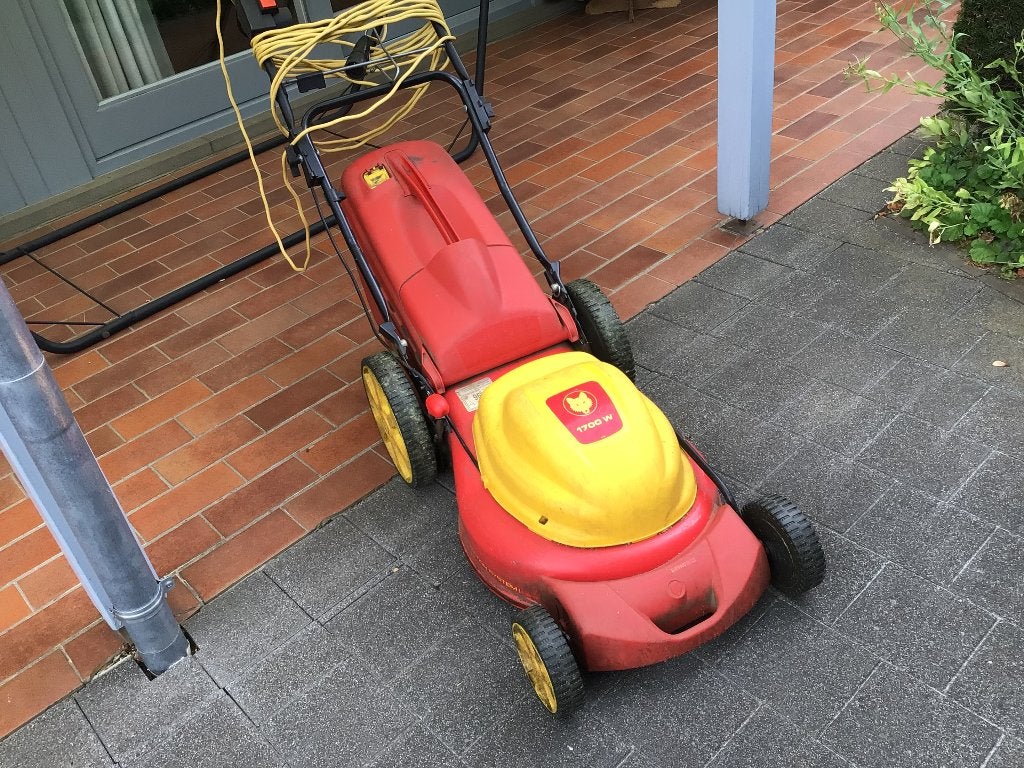 Grasmaaier, Ophalen, Cirkelmaaier, Gebruikt, Elektrische grasmaaier
