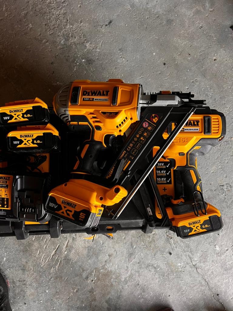 Cloueurs dewalt, Doe-het-zelf en Bouw, Ophalen of Verzenden, Zo goed als nieuw