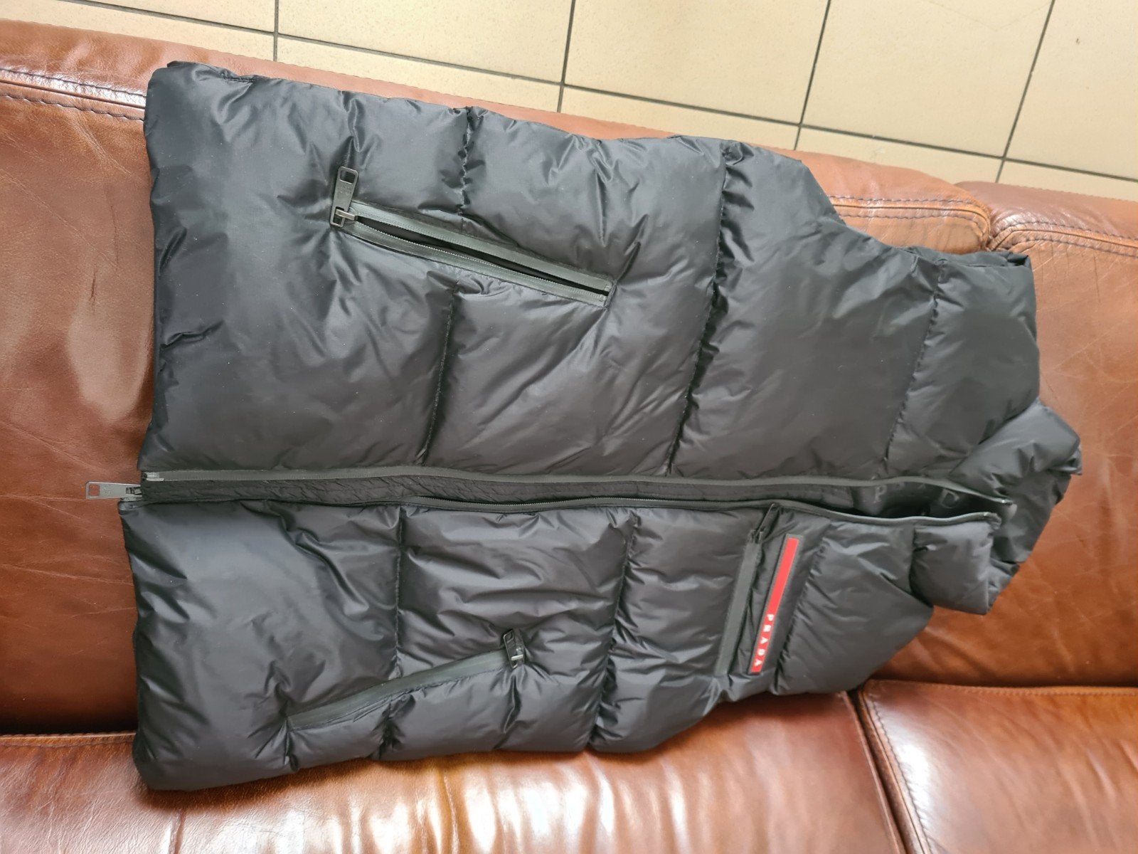 Doudoune prada neuf Taille S 120€, Neuf, Taille 46 (S) ou plus petite, Prada