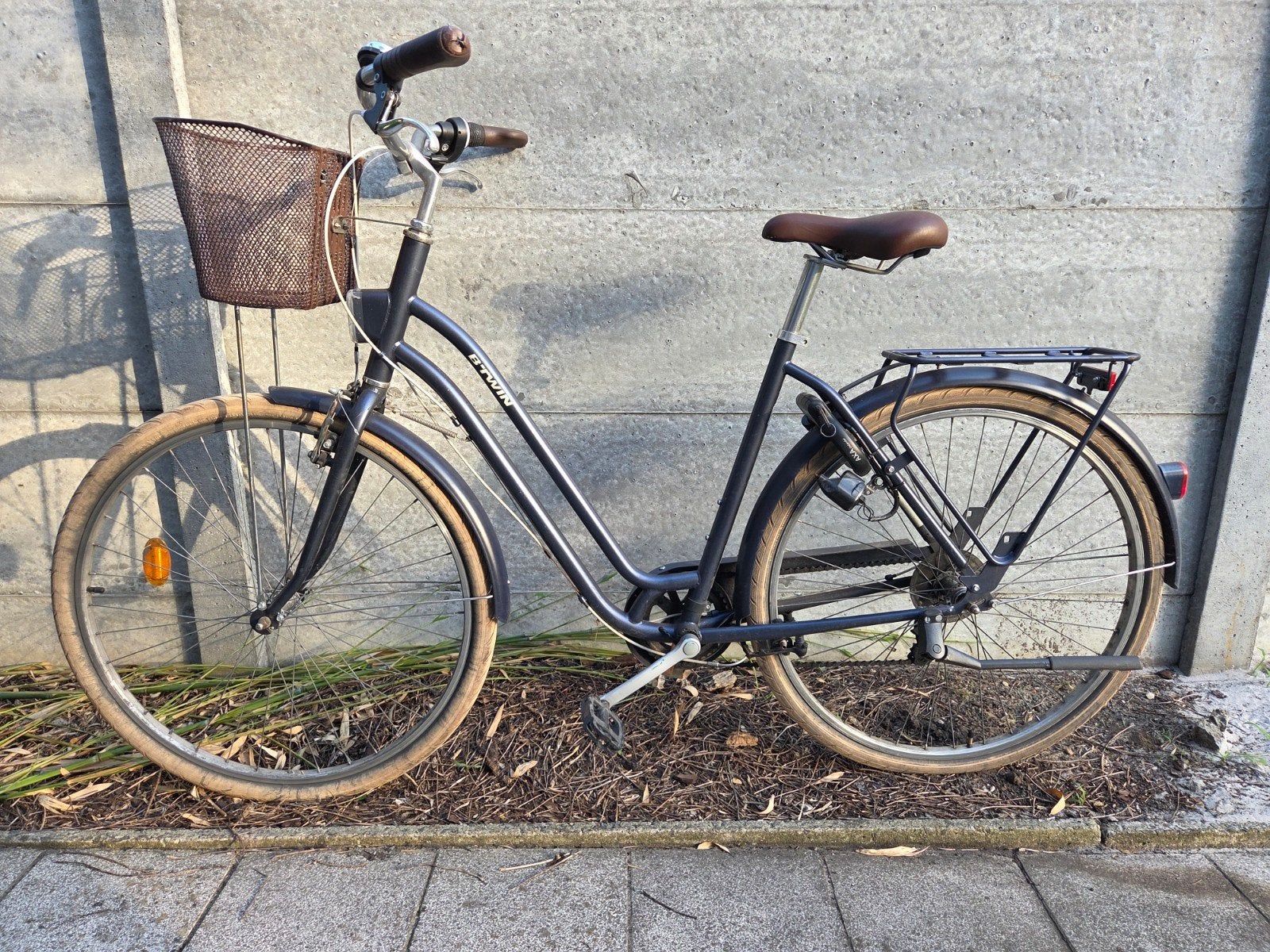 Damesfiets B'twin, Enlèvement