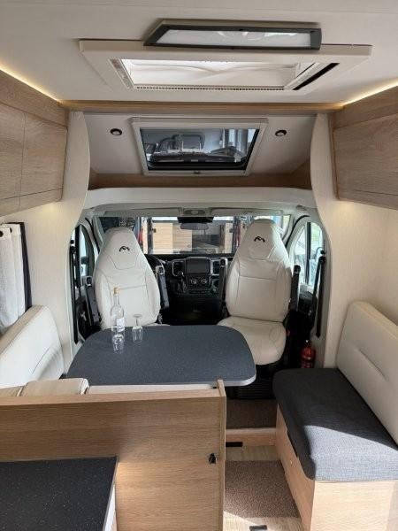 Mooveo (Pilote) TEI-74 EB | Nouveau | 180 ch | Haut de gamme, Caravanes & Camping, Camping-cars, Entreprise, Fiat, Diesel, Automatique