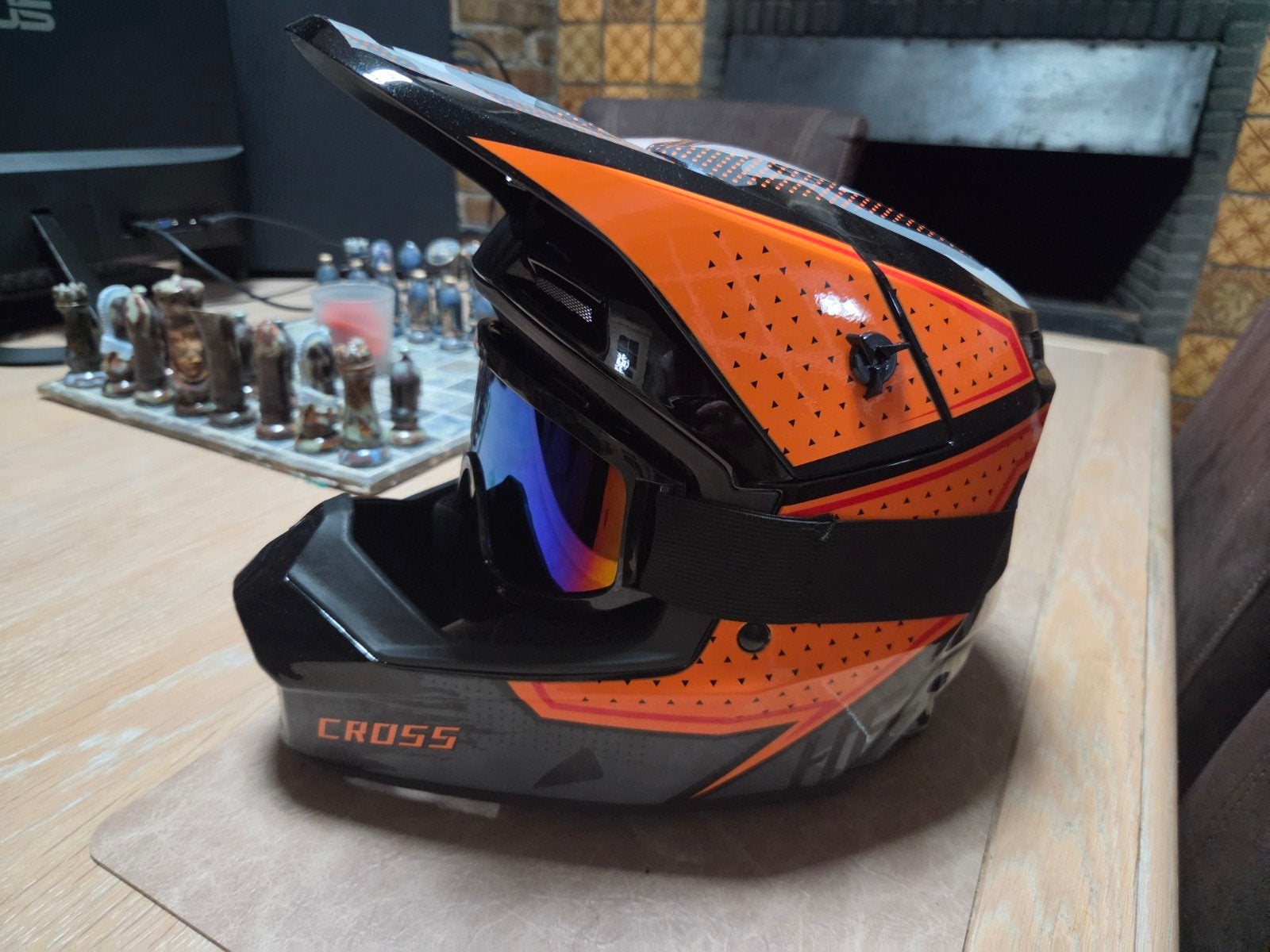 nagelnieuwe cross helm s/m en m/l, Motoren, Ophalen, S