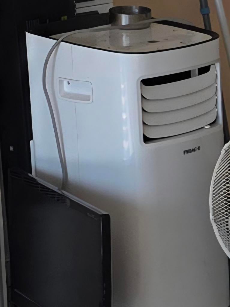 Airco met buis naar buiten, Ophalen