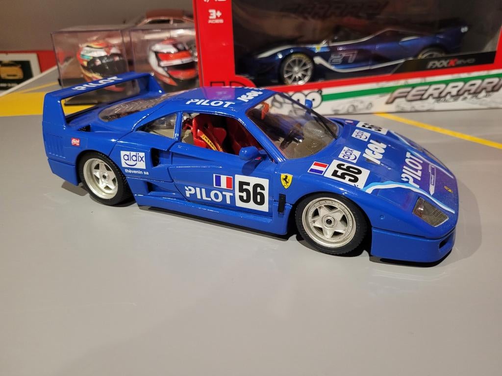 Ferrari F40 "PILOT", Enlèvement ou Envoi