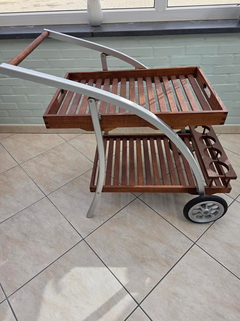 Serveerwagen, Ophalen