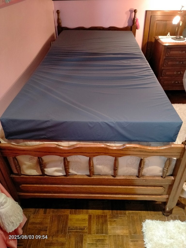 AV Matelas médical imperméable à mousse froide., Enlèvement, Neuf, Une personne, Matelas