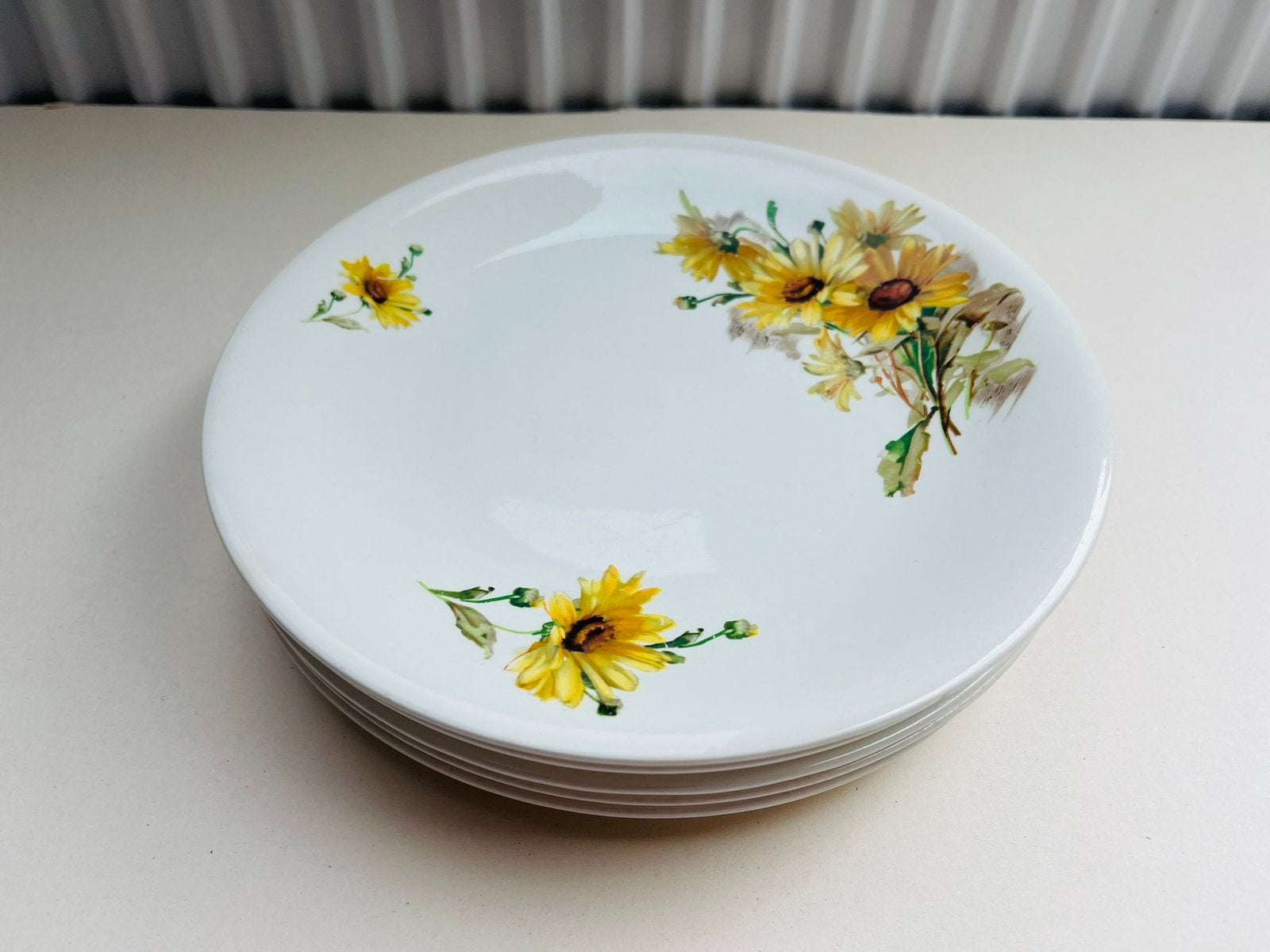 5 grote platte borden Boch Saturne Marguerite (1957-62), Ophalen of Verzenden
