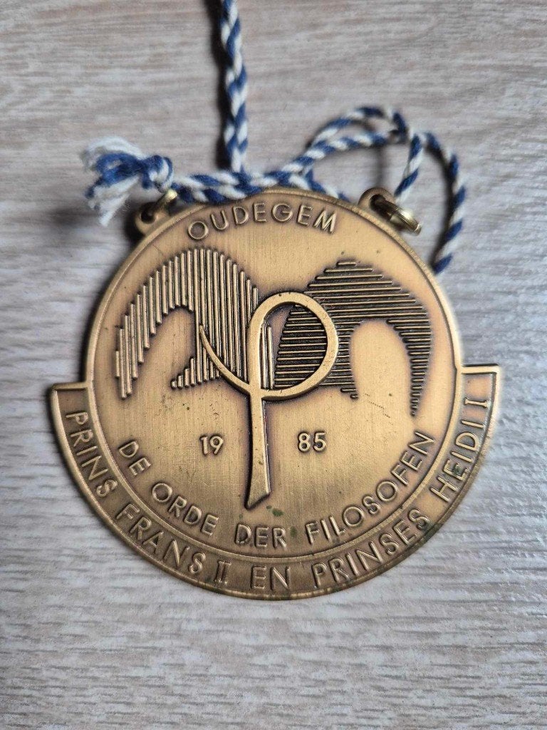 Carnaval medaille Oudegem Prins Frank & Prinses Heidi 1985, Ophalen of Verzenden