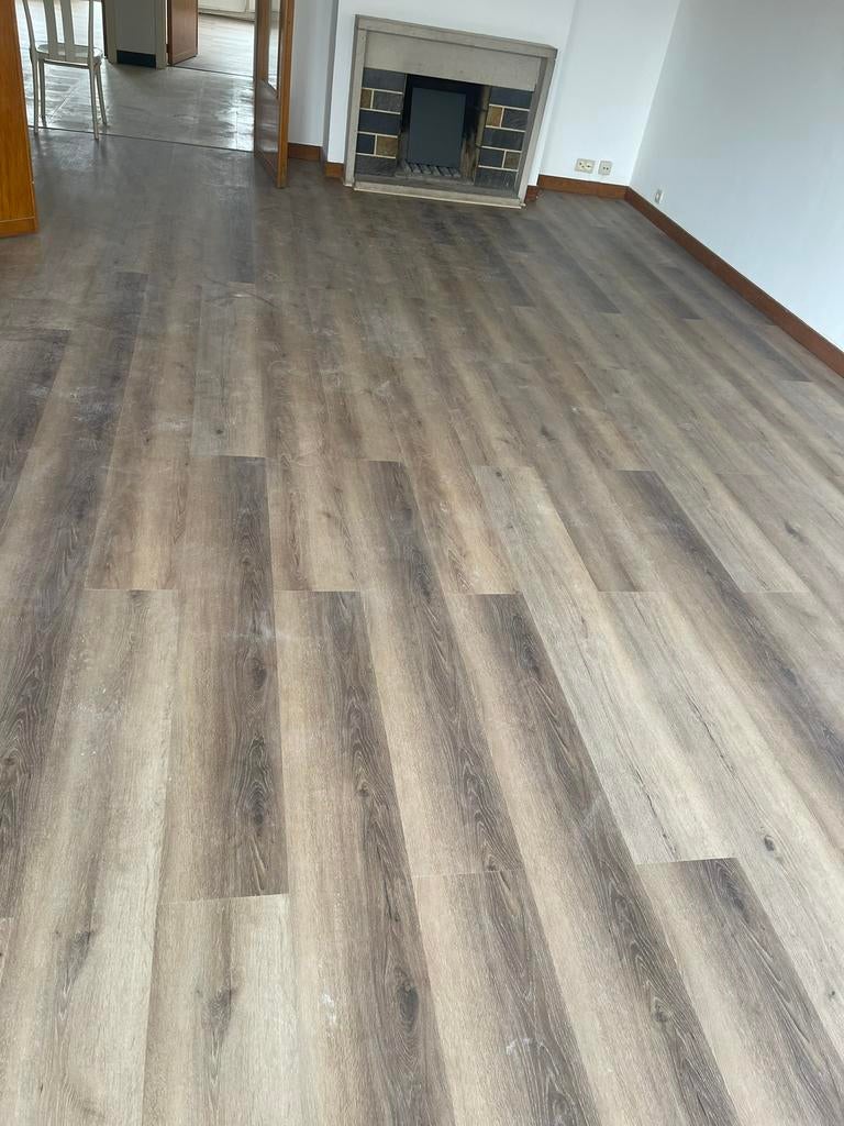 Travaux du paquet (pas vendre), Ophalen, Zo goed als nieuw