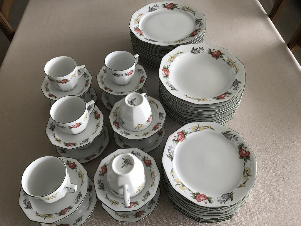 Eet en koffie Servies Bavaria Winterling Porcelain, Antiek en Kunst, Ophalen