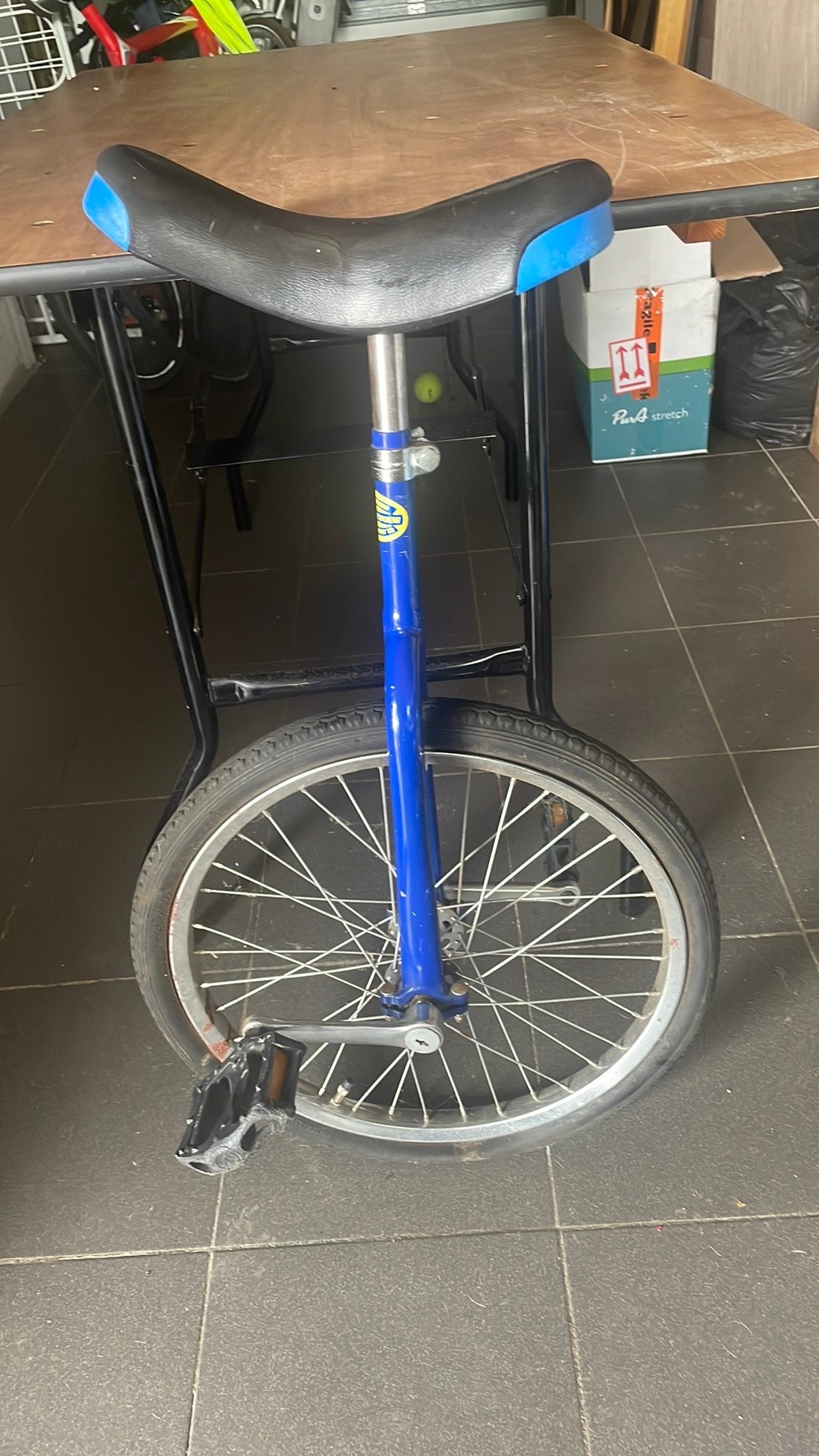 Eenwieler te koop, Fietsen en Brommers, Fietsen | Eenwielers, Ophalen, Zo goed als nieuw