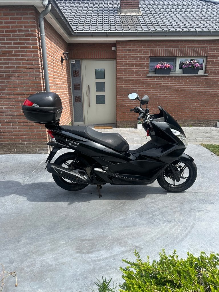 HONDA PCX 125 CC - ANNEE 2014 AVEC TOP CASE, Motos, Scooter, Particulier, 1 cylindre, Automatique