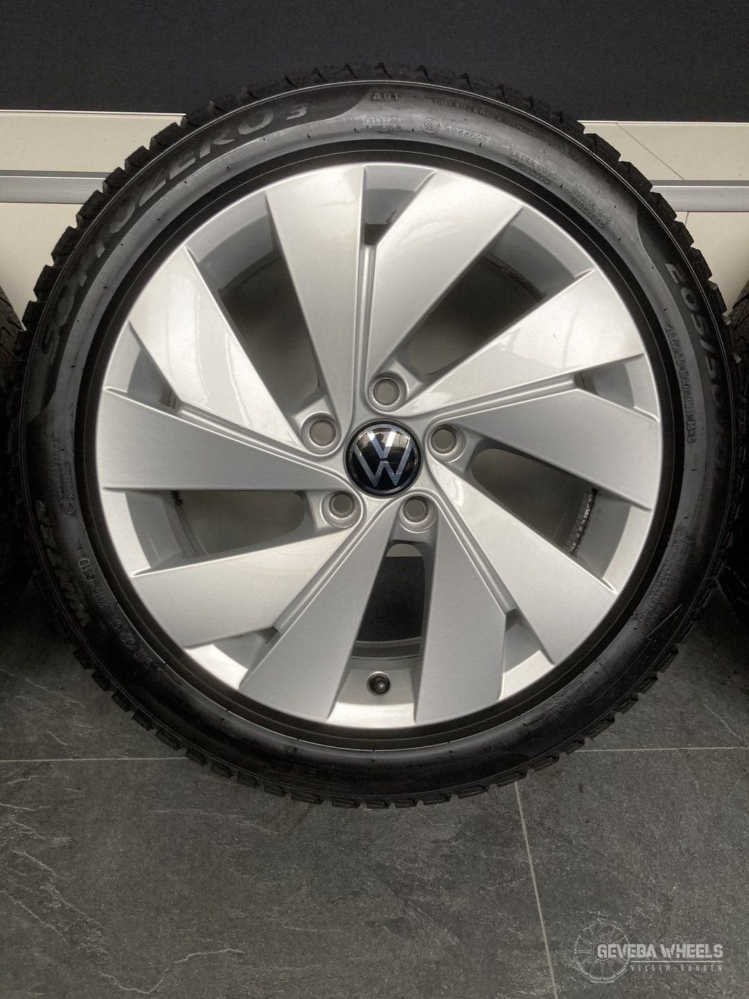 17” orig Volkswagen Golf / Caddy velgen winterbanden 5x112, Auto-onderdelen, Banden en Velgen, Gebruikt, -, -, Banden en Velgen